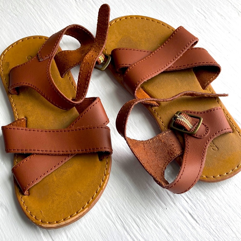Gap, toddler size 8 sandal, like new